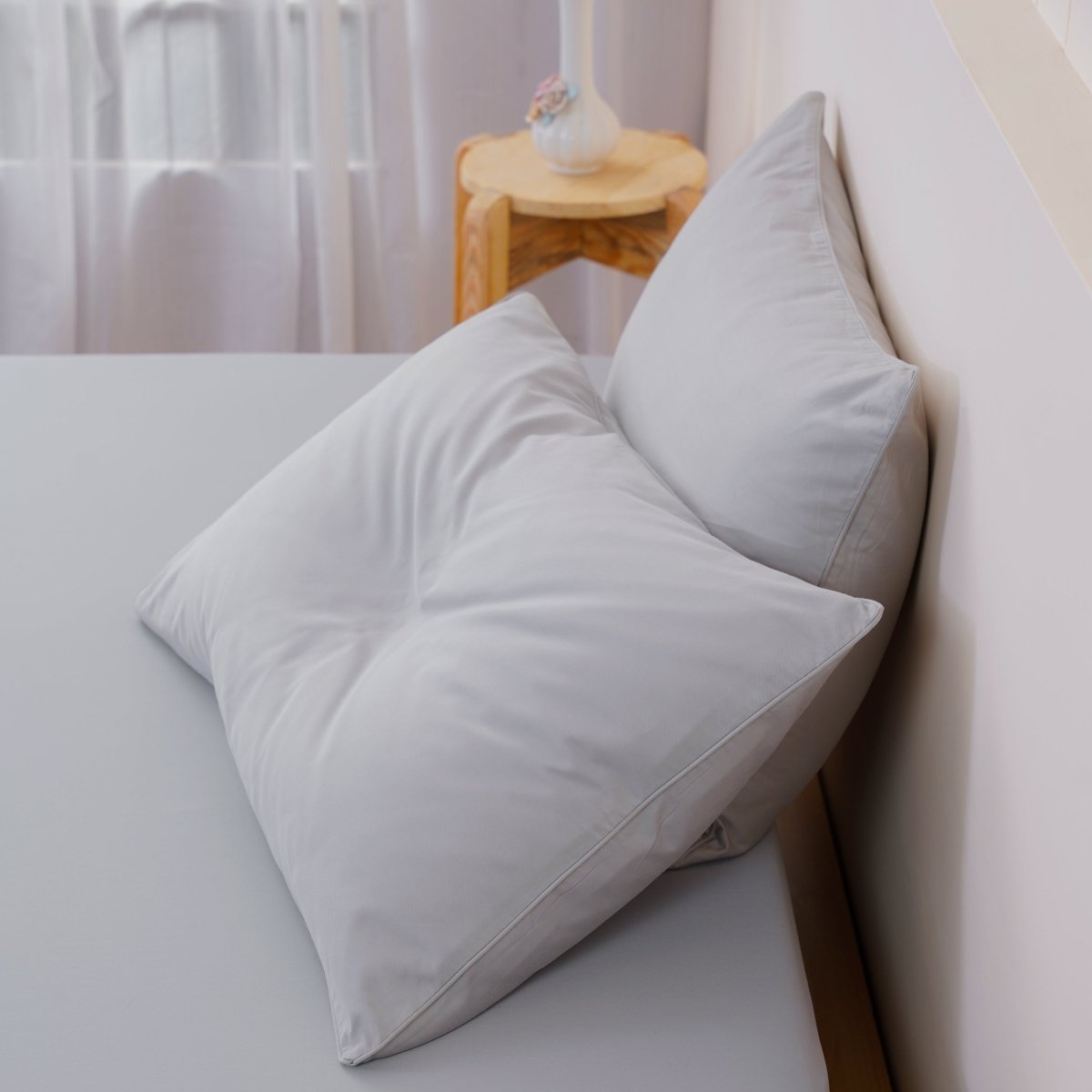 When the Clocks Go Back: How to Protect Your Sleep This October - SHEET STORY